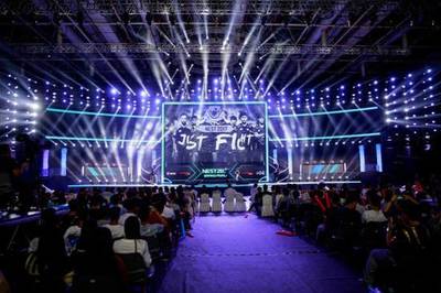 NEST2017總決賽廈門點燃戰火 數字科技賦能電競新風潮